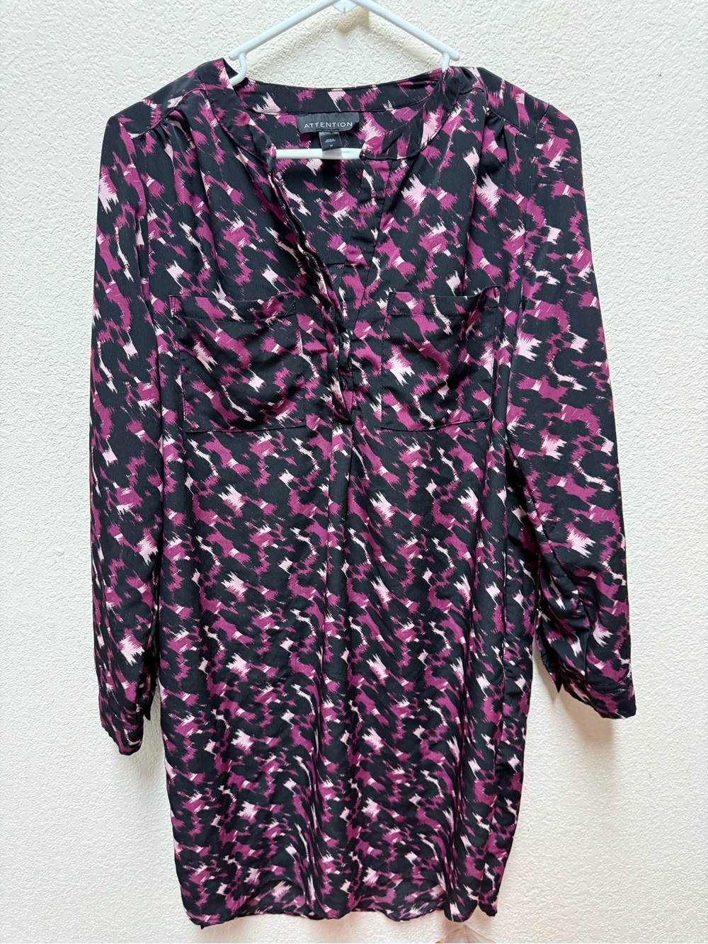 Attention brand purple and black abstract print roll-tab sleeve shirtdress Sz M